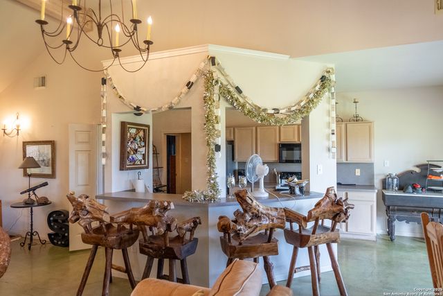 000 County Road 332, Runge, TX 78151