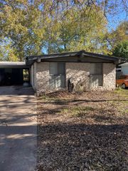 300 Canion ST B, Austin, TX 78752