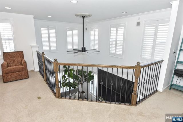 28 Autumn Way 72, Montvale, NJ 07645