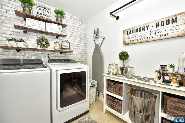 28 Autumn Way 72, Montvale, NJ 07645