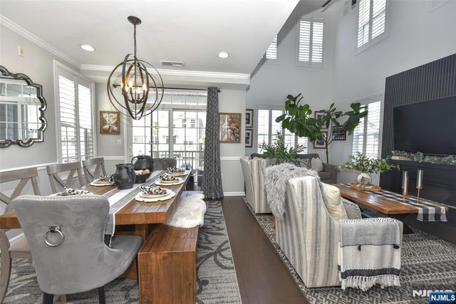 28 Autumn Way 72, Montvale, NJ 07645