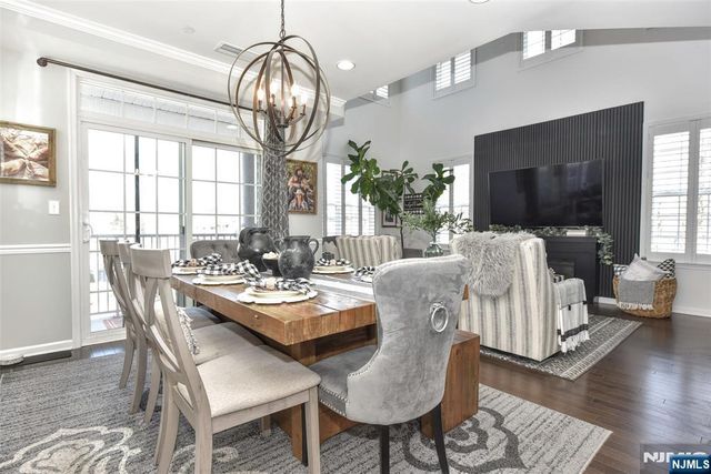 28 Autumn Way 72, Montvale, NJ 07645