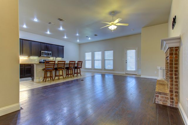 9702 Ross Avenue, Lubbock, TX 79424