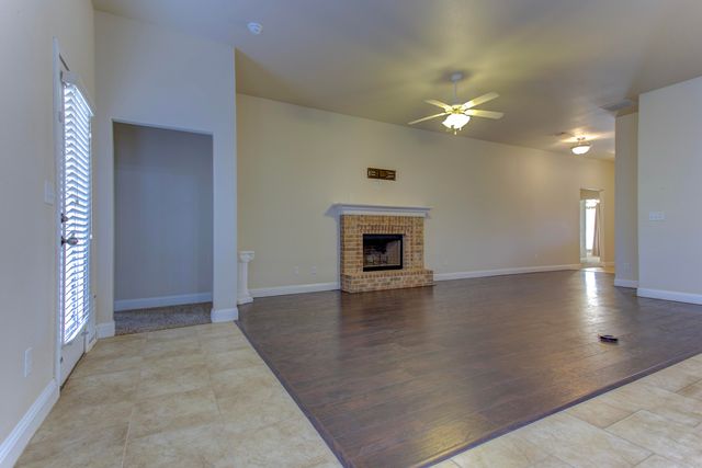 9702 Ross Avenue, Lubbock, TX 79424