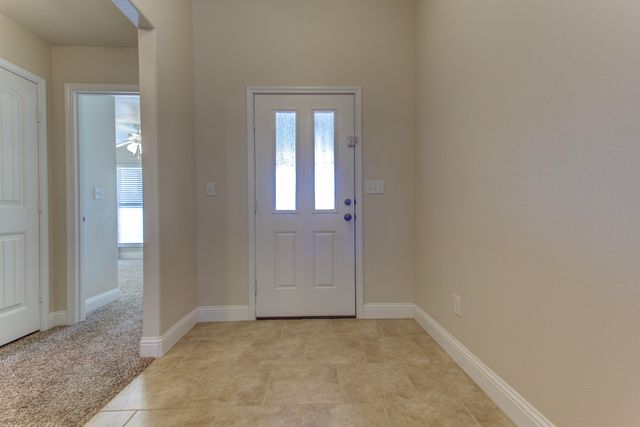 9702 Ross Avenue, Lubbock, TX 79424