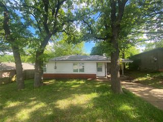 2620 W Washington Street, Denison, TX 75020