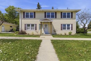 2675 113th STREET, Wauwatosa, WI 53226
