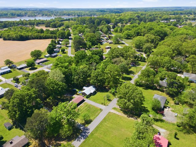 371 Myers Rd, Winchester, TN 37398