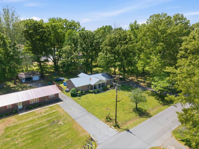 371 Myers Rd, Winchester, TN 37398