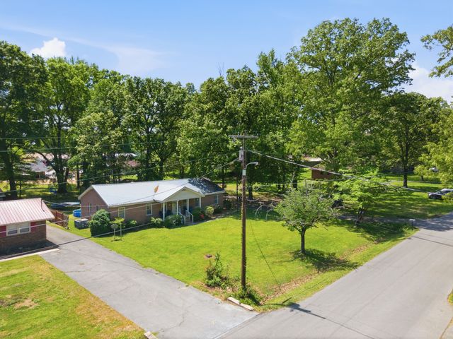 371 Myers Rd, Winchester, TN 37398