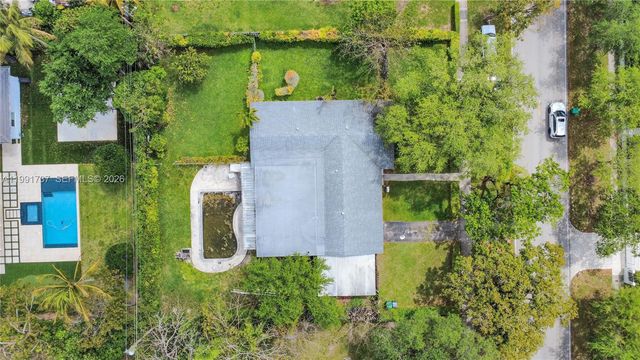 8285 SW 104th St, Miami, FL 33156