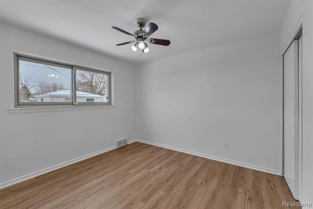 32658 Kathryn Street, Garden City, MI 48135