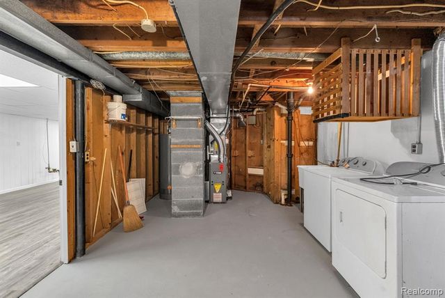 32658 Kathryn Street, Garden City, MI 48135