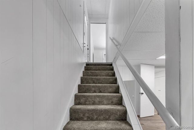 32658 Kathryn Street, Garden City, MI 48135