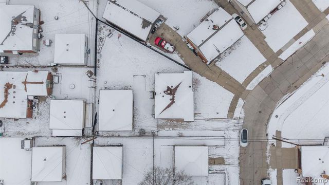 32658 Kathryn Street, Garden City, MI 48135