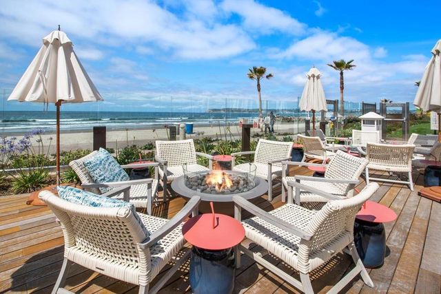 1500 Orange Ave Res 17, Coronado, CA 92118