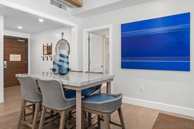 1500 Orange Ave Res 17, Coronado, CA 92118