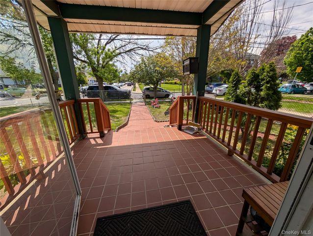 216 N Ocean Avenue, Freeport, NY 11520