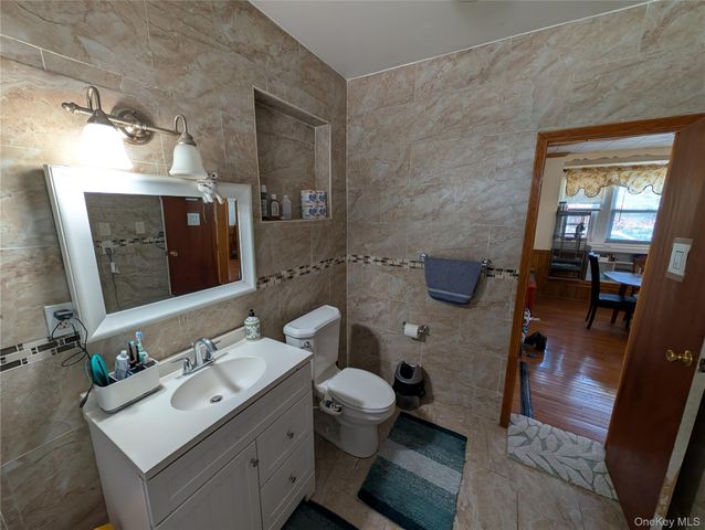 216 N Ocean Avenue, Freeport, NY 11520