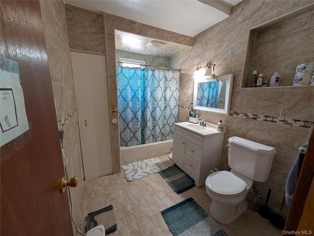216 N Ocean Avenue, Freeport, NY 11520