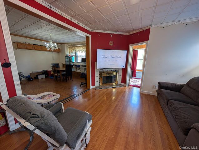 216 N Ocean Avenue, Freeport, NY 11520