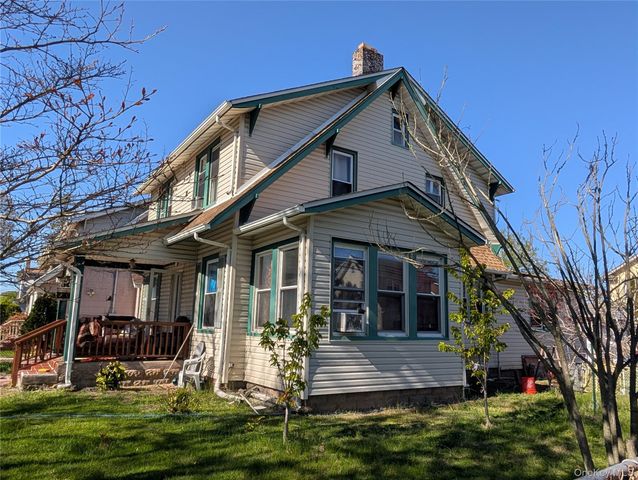 216 N Ocean Avenue, Freeport, NY 11520