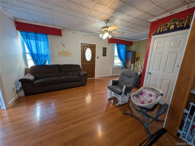 216 N Ocean Avenue, Freeport, NY 11520