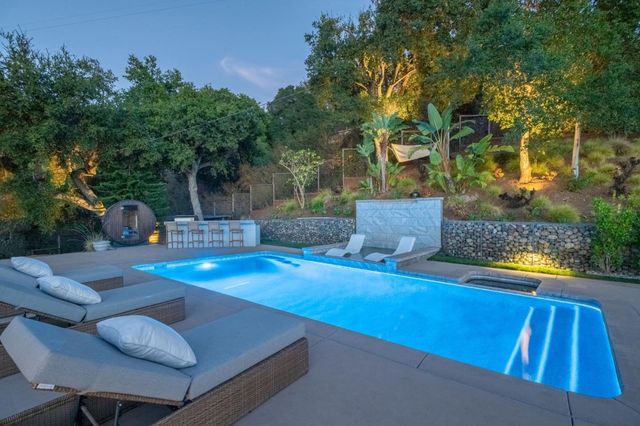 17808 Tourney Road, Los Gatos, CA 95030