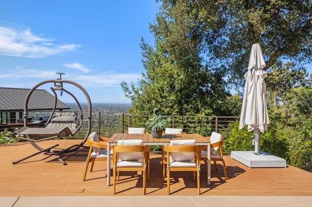 17808 Tourney Road, Los Gatos, CA 95030