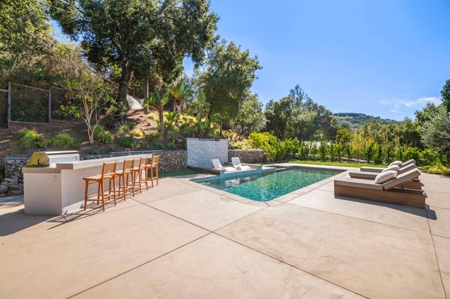 17808 Tourney Road, Los Gatos, CA 95030