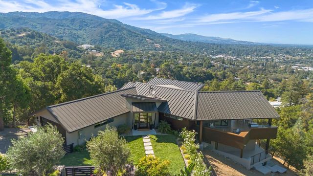 17808 Tourney Road, Los Gatos, CA 95030