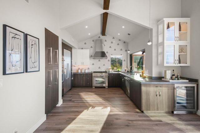 17808 Tourney Road, Los Gatos, CA 95030
