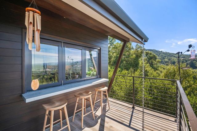 17808 Tourney Road, Los Gatos, CA 95030
