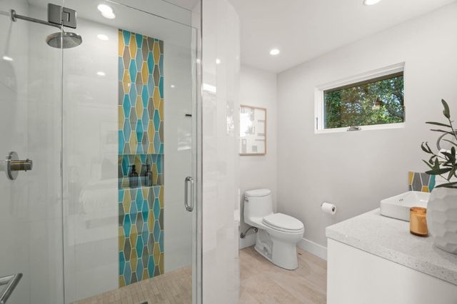 17808 Tourney Road, Los Gatos, CA 95030