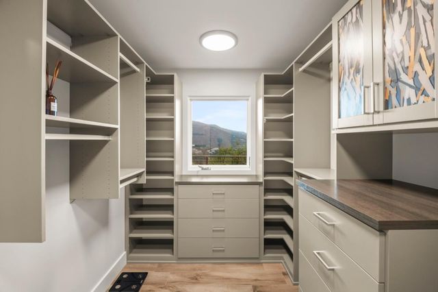 17808 Tourney Road, Los Gatos, CA 95030