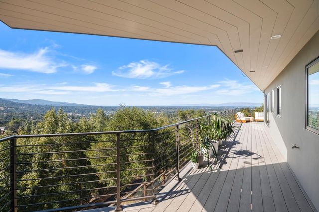 17808 Tourney Road, Los Gatos, CA 95030