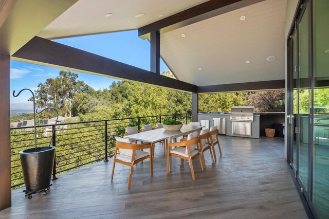 17808 Tourney Road, Los Gatos, CA 95030