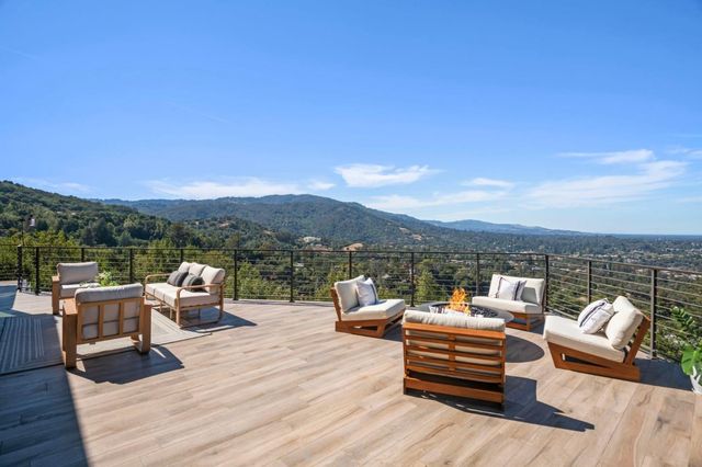 17808 Tourney Road, Los Gatos, CA 95030