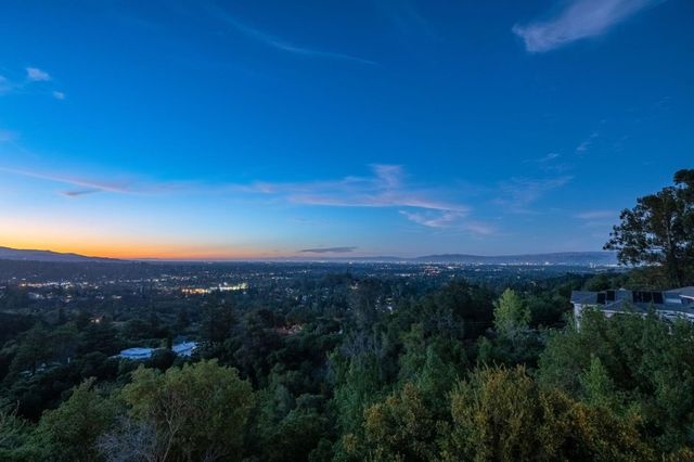 17808 Tourney Road, Los Gatos, CA 95030