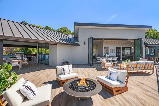 17808 Tourney Road, Los Gatos, CA 95030