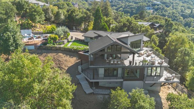 17808 Tourney Road, Los Gatos, CA 95030