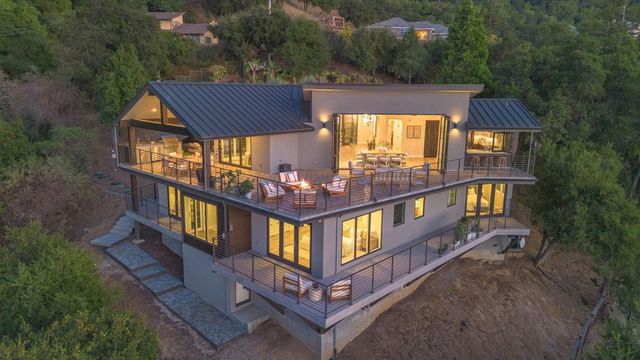 17808 Tourney Road, Los Gatos, CA 95030