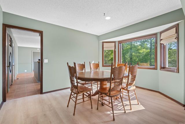 19 La Canada Way, Hot Springs Village, AR 71909