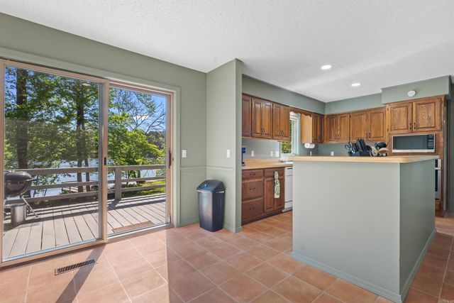 19 La Canada Way, Hot Springs Village, AR 71909