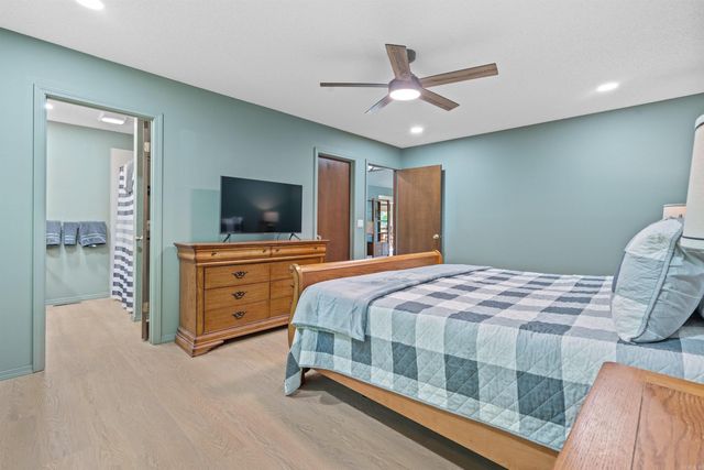 19 La Canada Way, Hot Springs Village, AR 71909