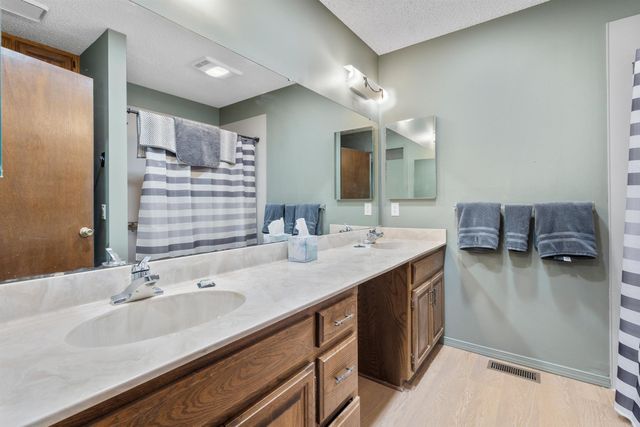 19 La Canada Way, Hot Springs Village, AR 71909