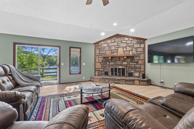 19 La Canada Way, Hot Springs Village, AR 71909