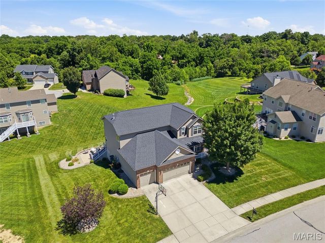 152 Forest Oaks Drive, Caseyville, IL 62232