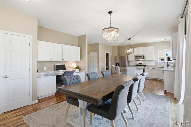 152 Forest Oaks Drive, Caseyville, IL 62232