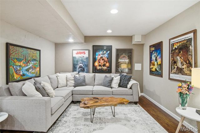 152 Forest Oaks Drive, Caseyville, IL 62232